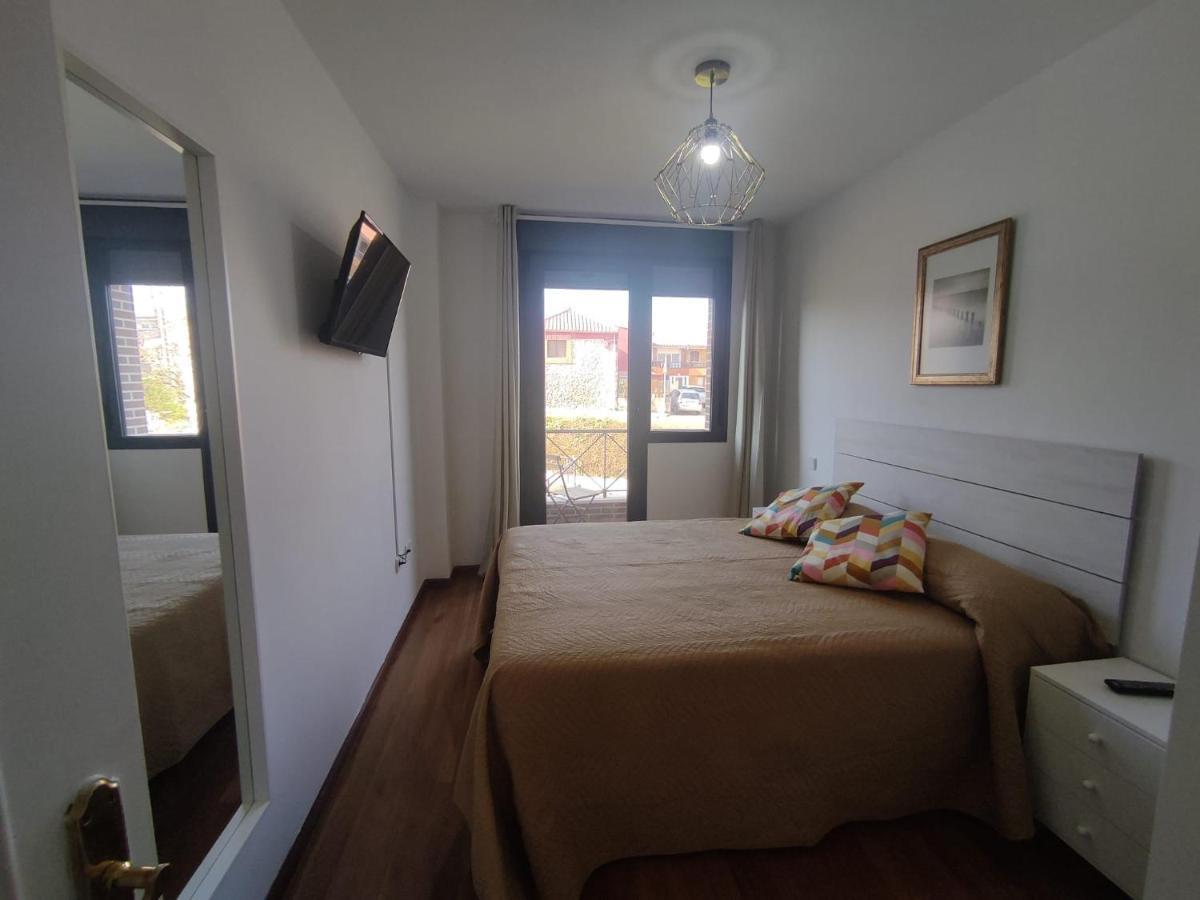 דירות סוטו דה לה מרינה Vivienda Playa De Covachos מראה חיצוני תמונה